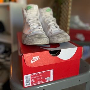 Nike Blazer Shoe Kids 6Y, Womens 7.5